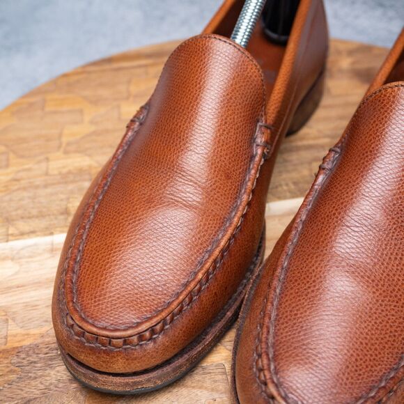 Allen Edmonds Sanibel Loafers (Men's 9 D) - Picture 4 of 9